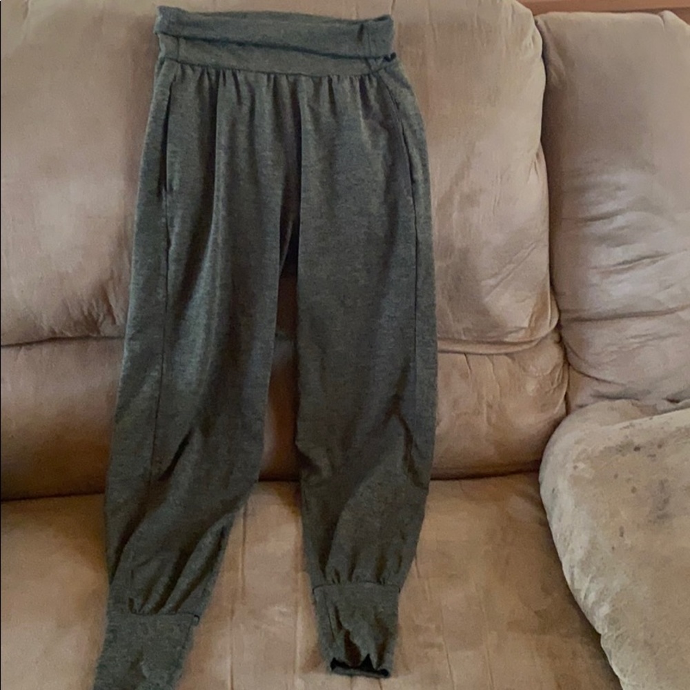 Aerie joggers
